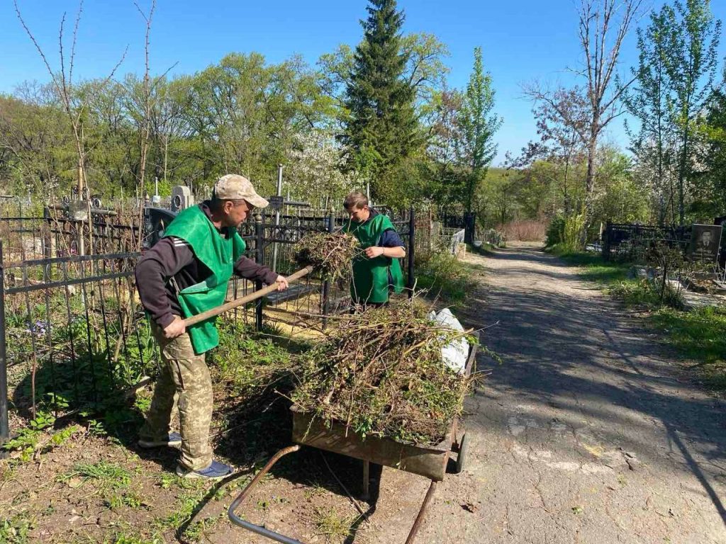 Впорядкували 11 га території та вивезли понад 810 куб. м сміття