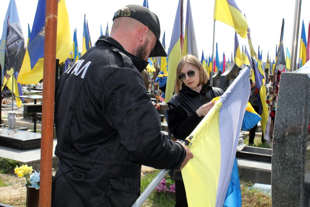 Відбулася масштабна акція з впорядкування військових поховань