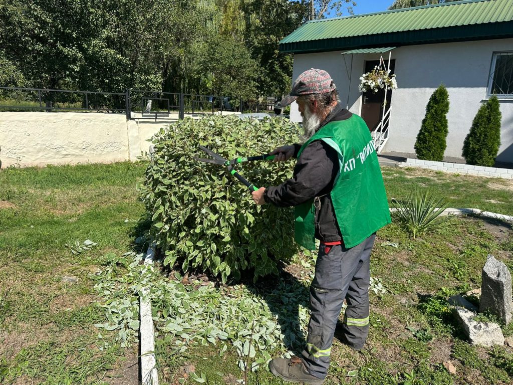 За минулий тиждень прибрано 5,6 га центральних та прилеглих алей